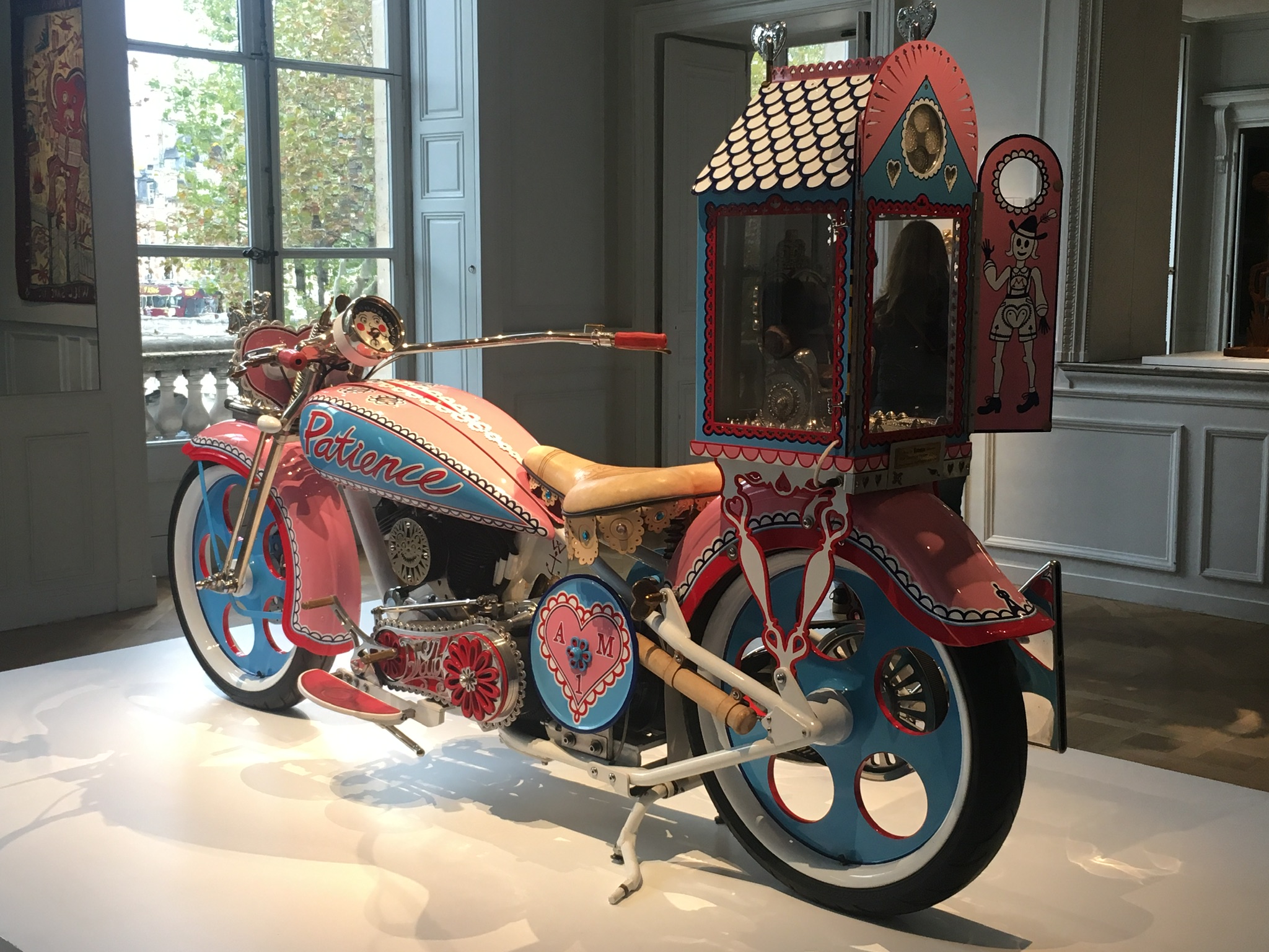 1DBCBD4B-254D-4D8C-9905-CAF176DB7AAD